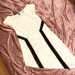 Business casual dress, white and black, medium, bar iii